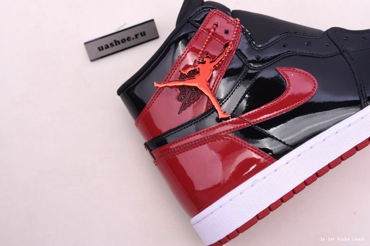 1 555088-063 Patent Leather Jordan Air Bred 0311